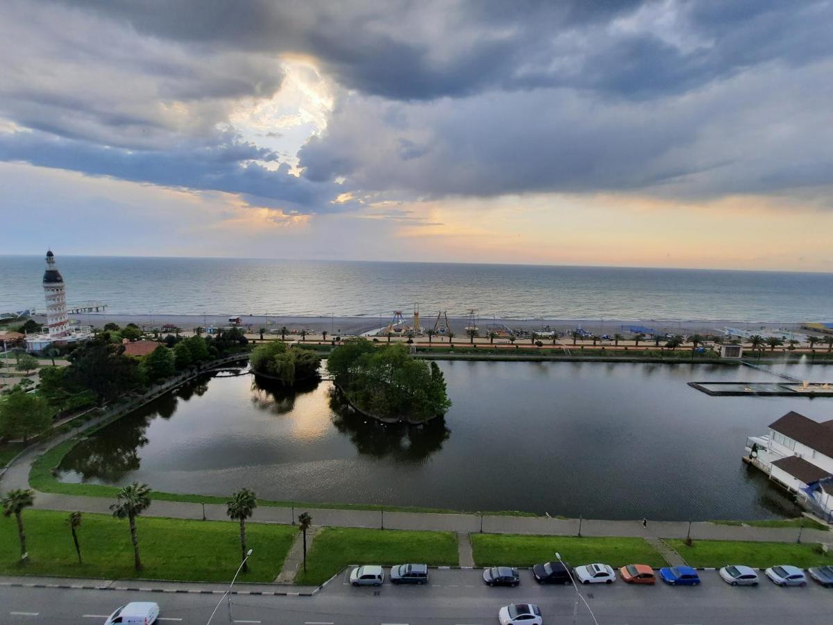 The Best Beach Aparthotel Orbi City Batumi Eksteriør bilde